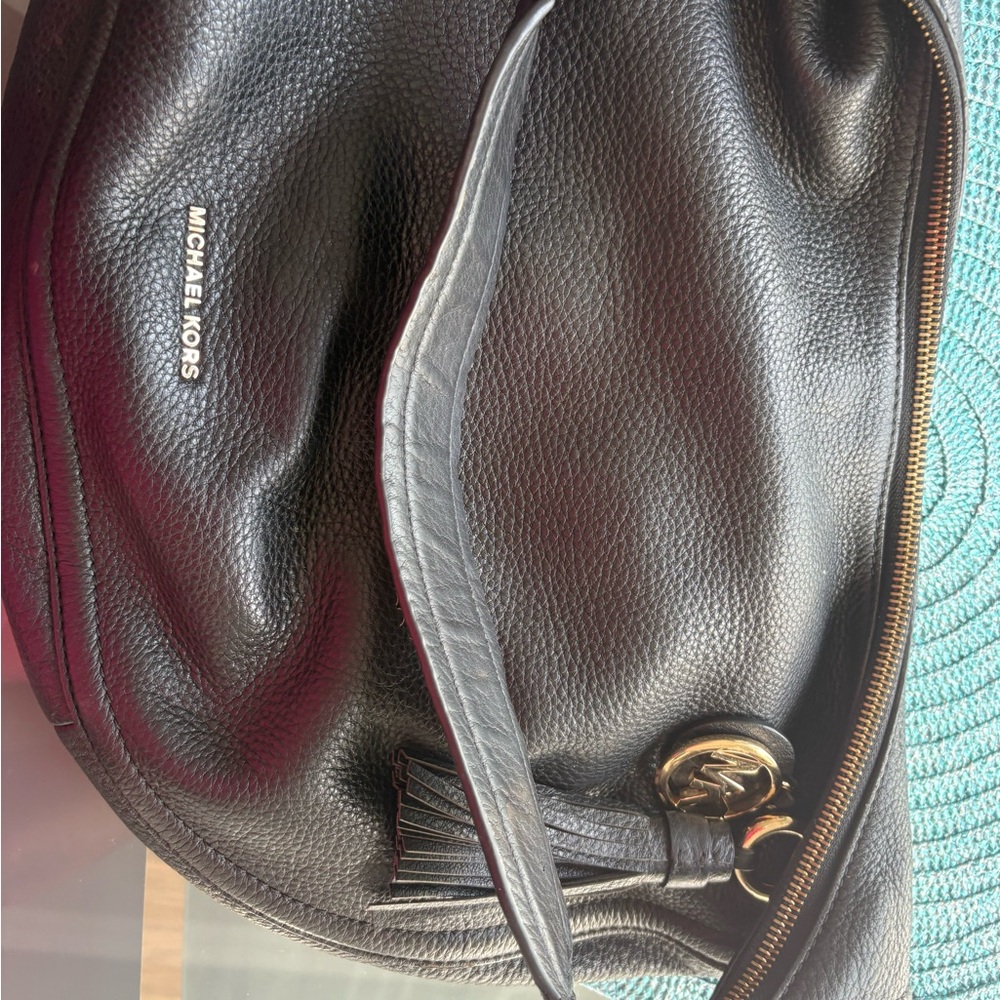 Michael Kors Lydia Hobo Bag - Picture 7 of 17